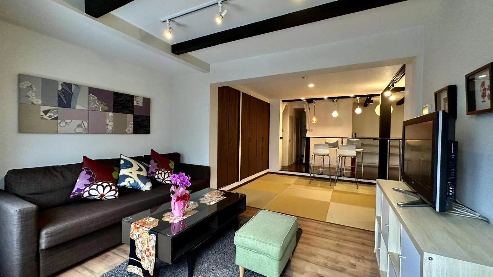 Chelsea24 Aparthotel Kyoto