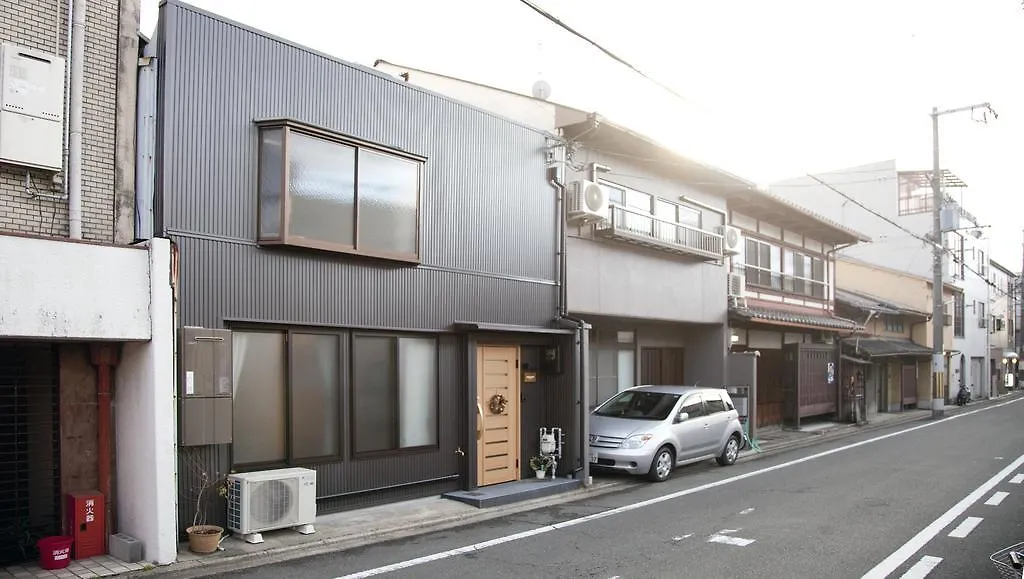 Chelsea24 Aparthotel Kyoto 4*,